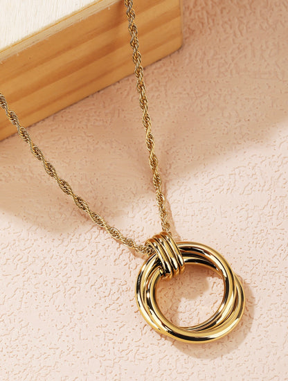 Sphere&Style Twisted Circles Pendant Necklace