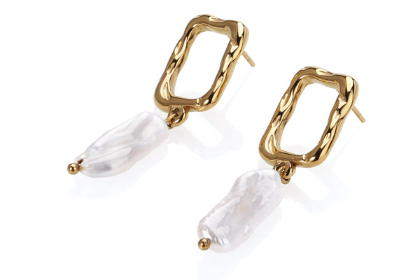 Sphere&Style Tide Pearl Square Hoops