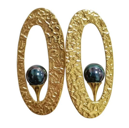 Sphere&Style Vintage and Textured Golden Oval post With Green Pearl Earrings