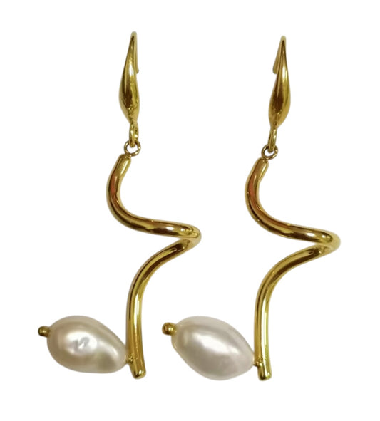 Sphere&Style Spiral Drop Pearl Earrings