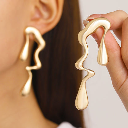 Sphere&Style Irregular Drop Earring