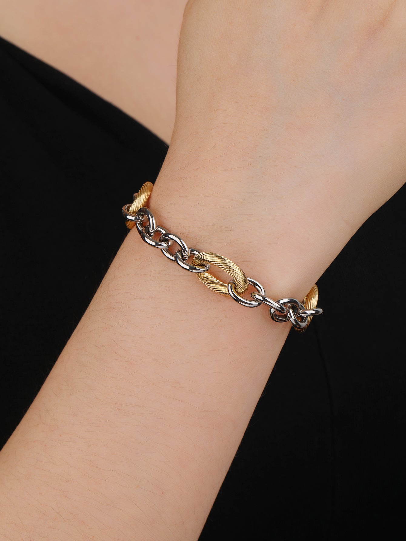 Two Tone Textured Linked Chain Bracelet