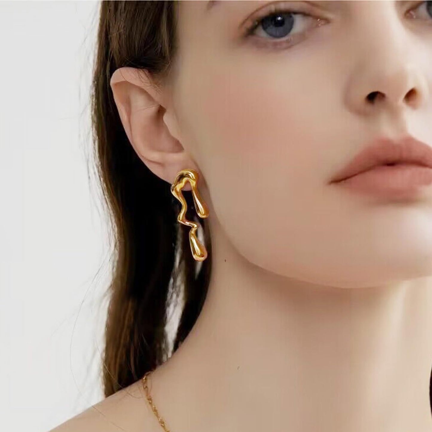 Sphere&Style Irregular Drop Earring